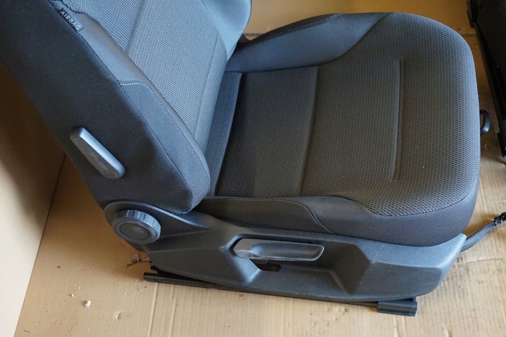 фото №8, Сиденья заднее сиденье vw golf vii lift nowe