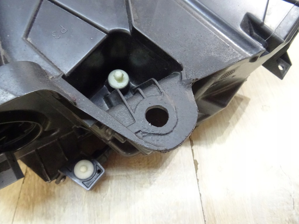 фото №6, Volvo s90 v90 ii lift 20- лампа передня права full led 32404736 llu