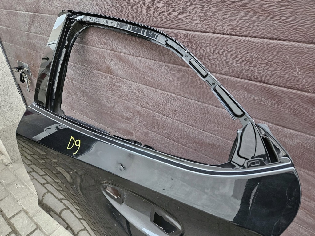 Дверь задняя задние левая lexus ux 2018- bardzo ładne org с Разборки