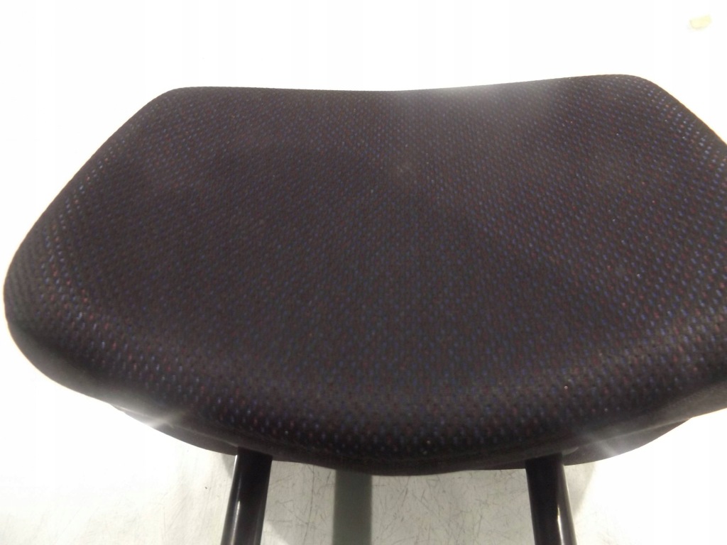 фото №2, Clio iii підголівник сидіння правий перед