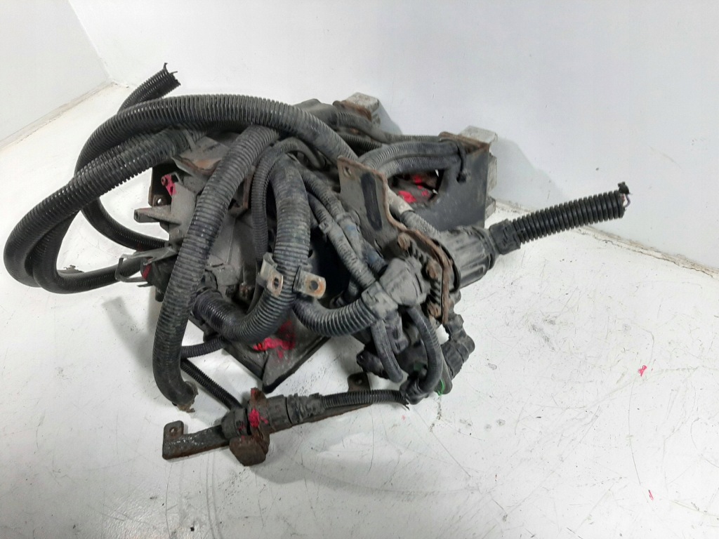 Renault premium euro4 10800cm3 07r насос adblue с Разборки