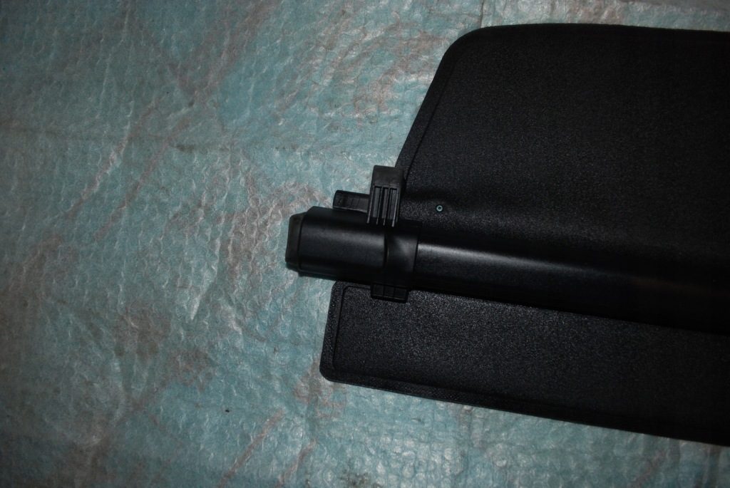 Купить Шторка багажника toyota auris 2 универсал 12-18r