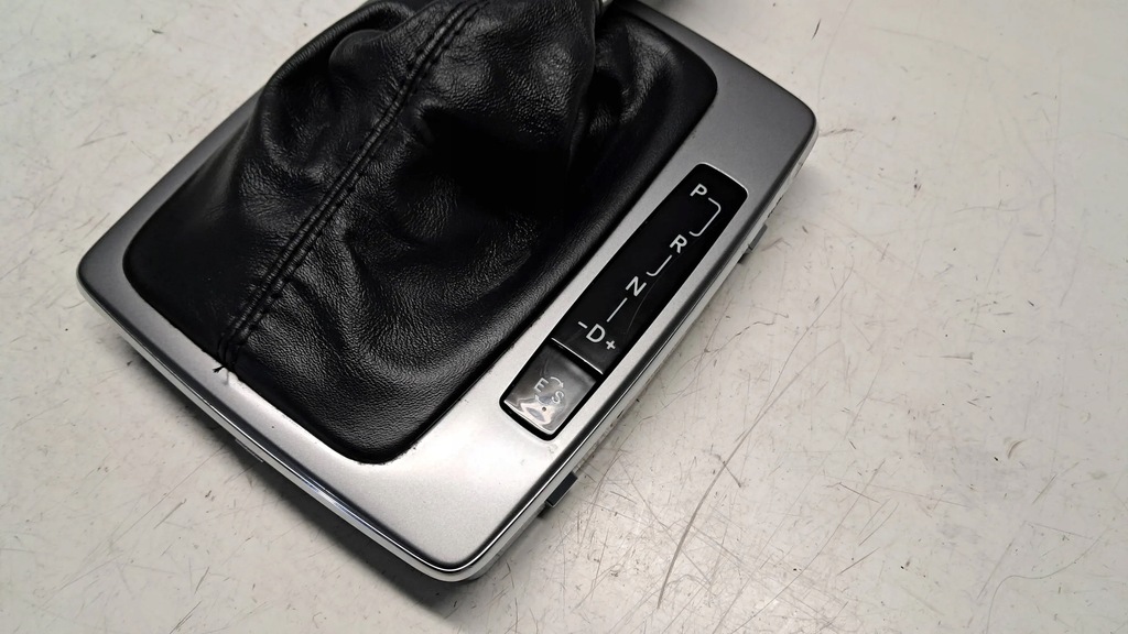 фото №5, Mercedes-benz c klasa w204 ручка чохол рамка хром домкрат перемикання передач