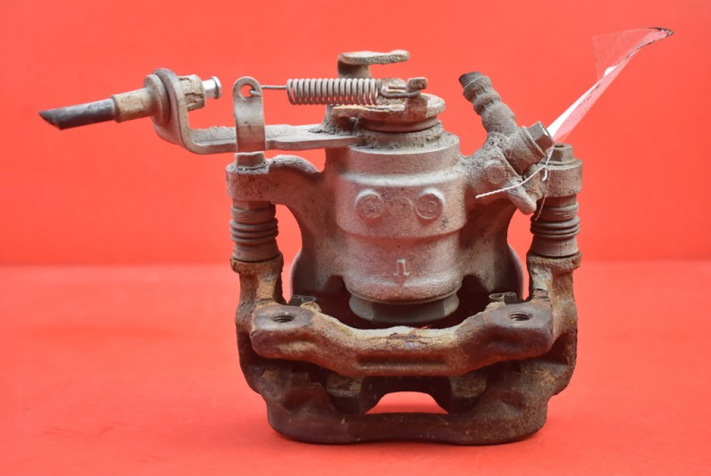 фото №4, Суппорт тормозной правый задняя mazda 3 3 iii bm 1.5 skyactive-g 100 km 13-16