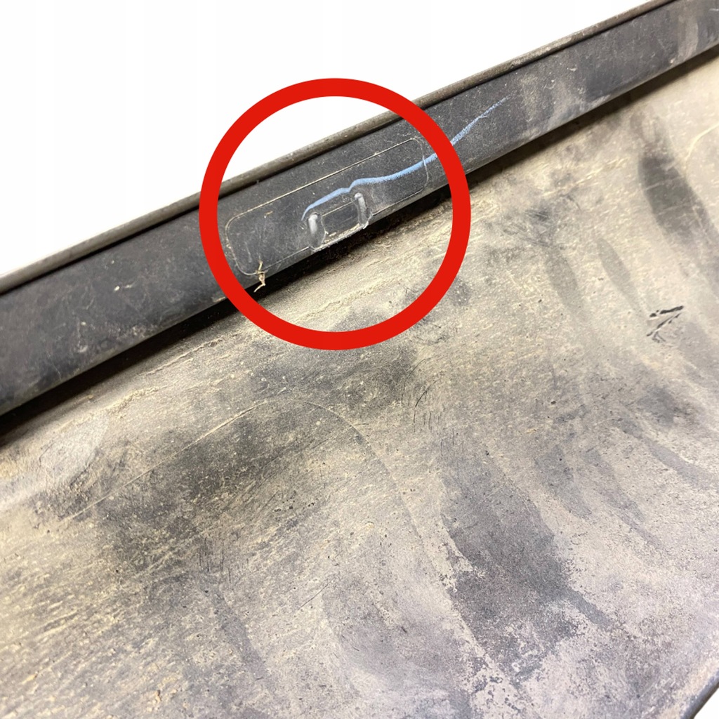 фото №16, Dodge charger 2017 правая сторона порог