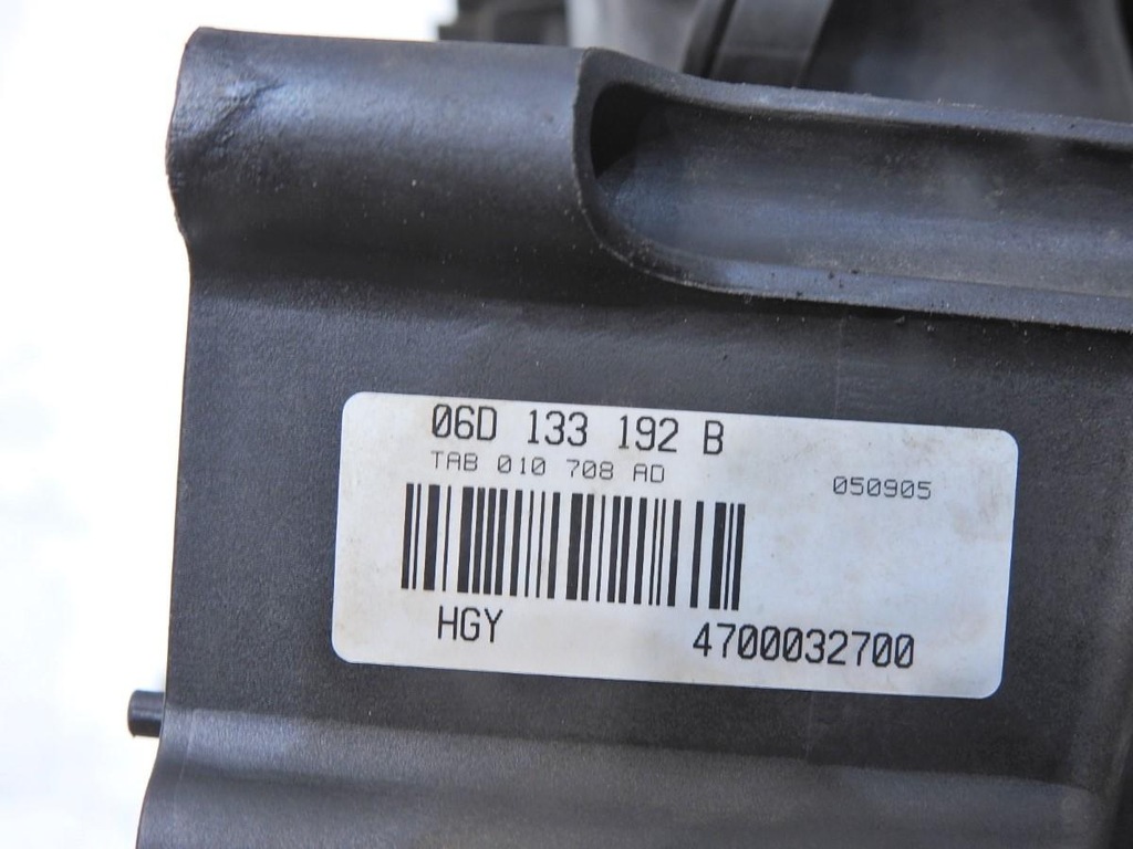 фото №7, Колектор всмоктуючий audi a4 b7 2.0 tfsi 06f133201p