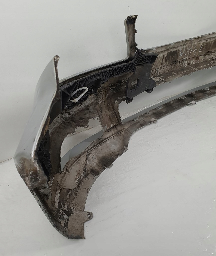 Бампер передний перед 775 mercedes w204 Киев