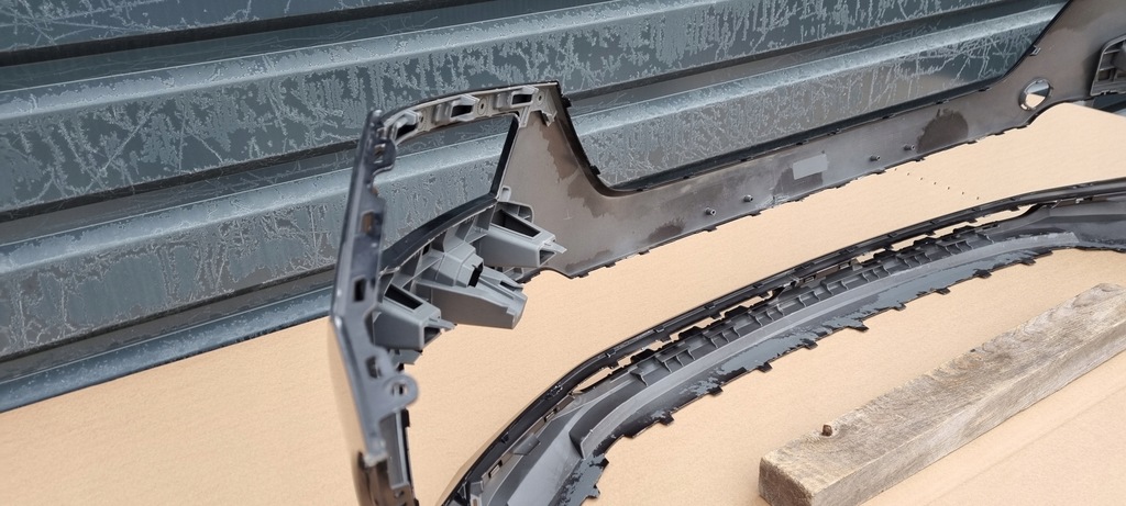 фото №16, Skoda оригинальный номер 658807221 бампер