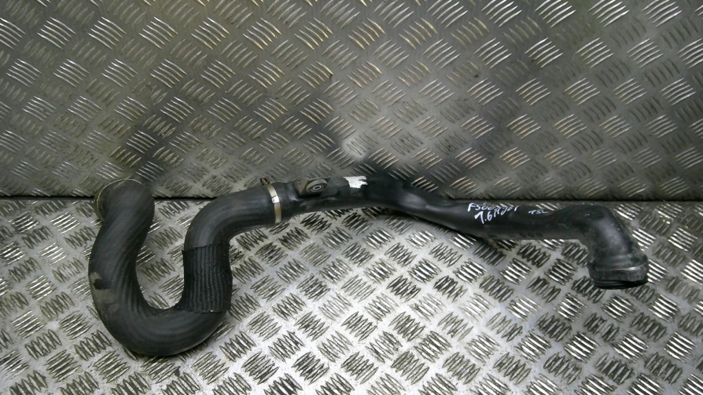 Купити Патрубок труба intercooolera шланг fiat 500x 15r 1.6 m-jet