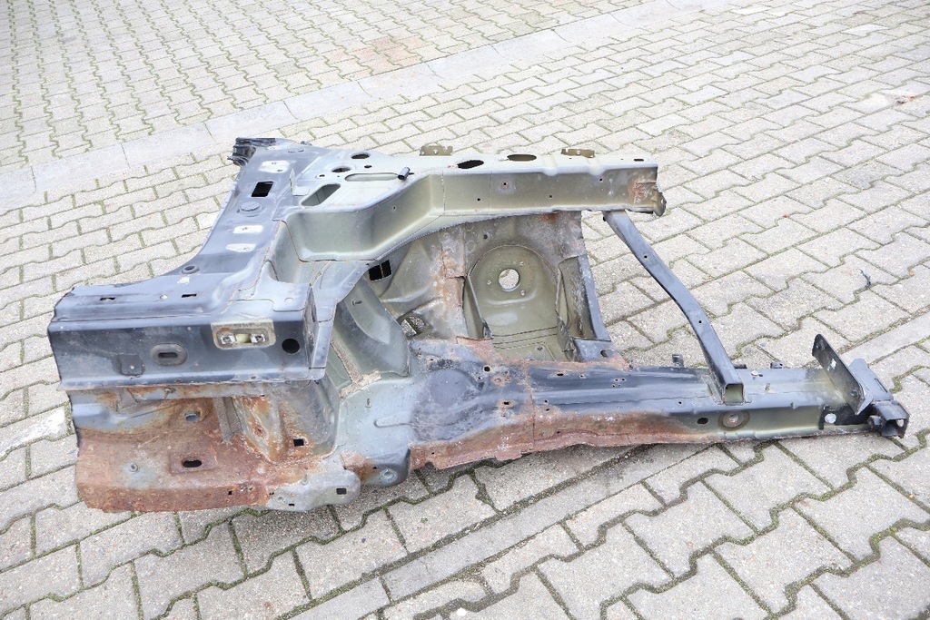 фото №6, Jeep grand cherokee wk2 чверть права перед