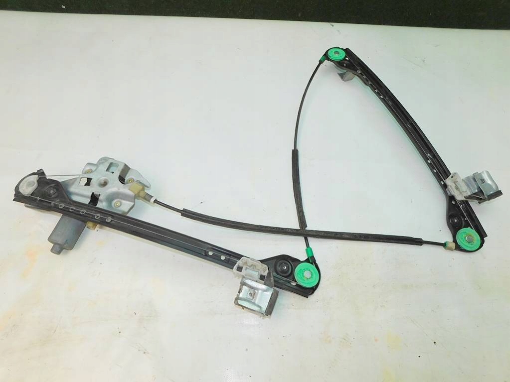 фото №8, Chrysler pacifica 04r подъемник стекло правый перед