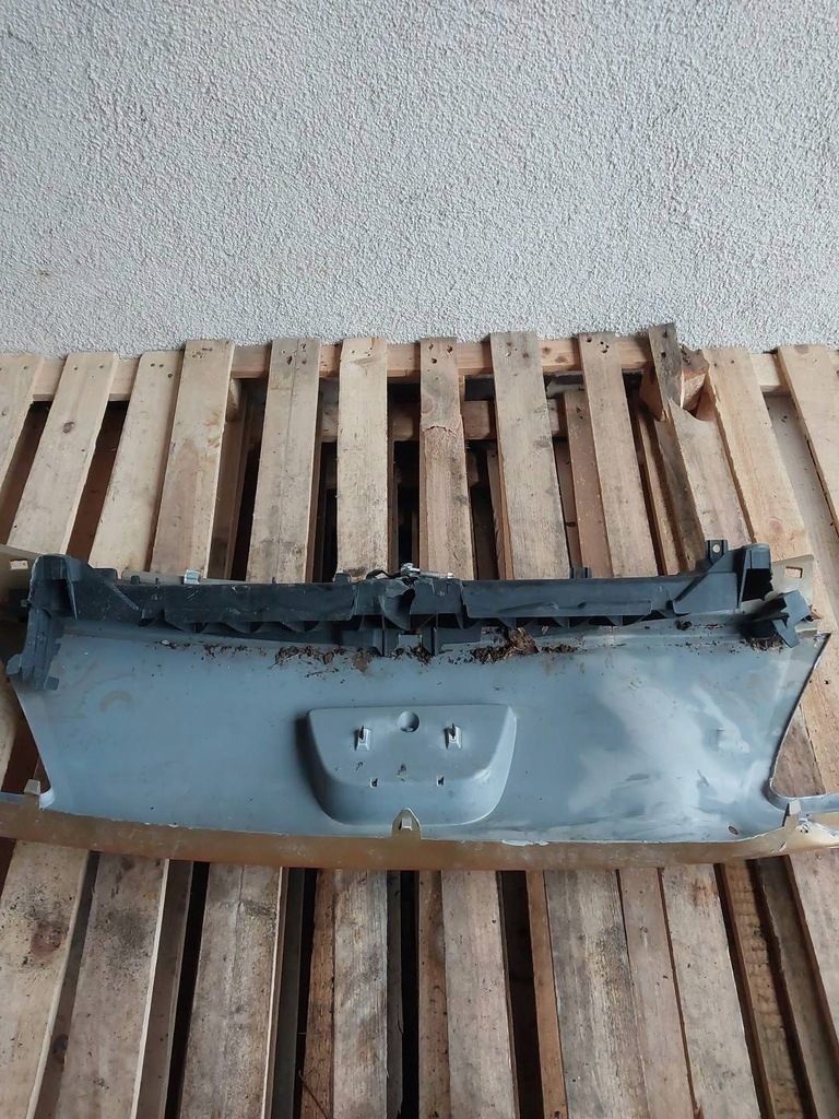 фото №8, Решётка радиатора бампера перед передний peugeot 1007 9646173877