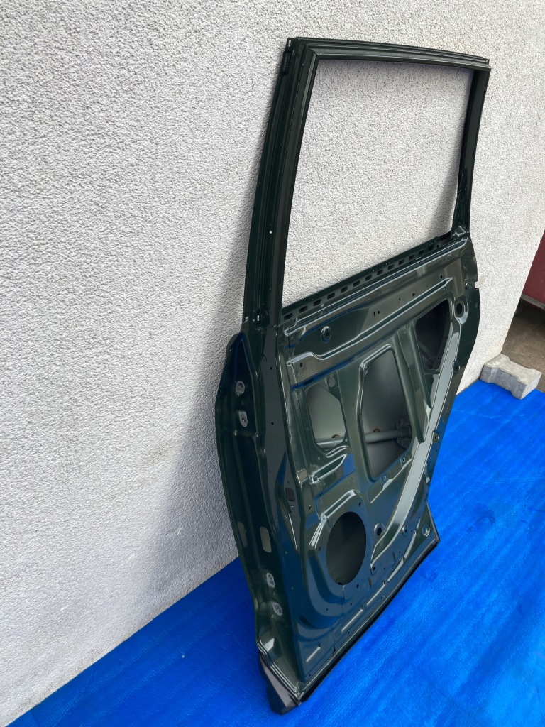 фото №8, Двері праве задні subaru forester v 5