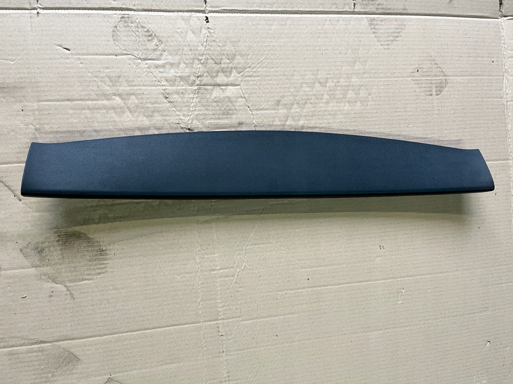 фото №1, 47 volvo v60 захист заглушка кришки багажника 31271471