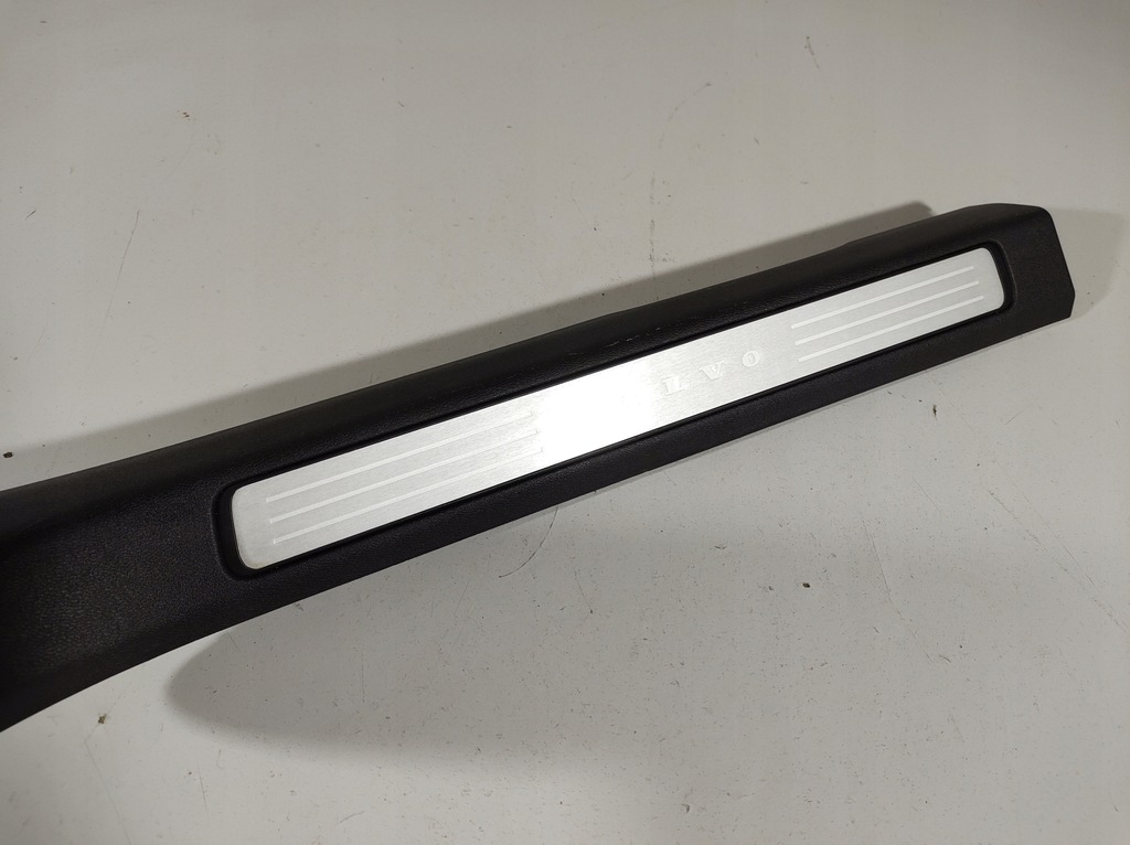 фото №5, Volvo v60 18r- молдинг накладка порог левая