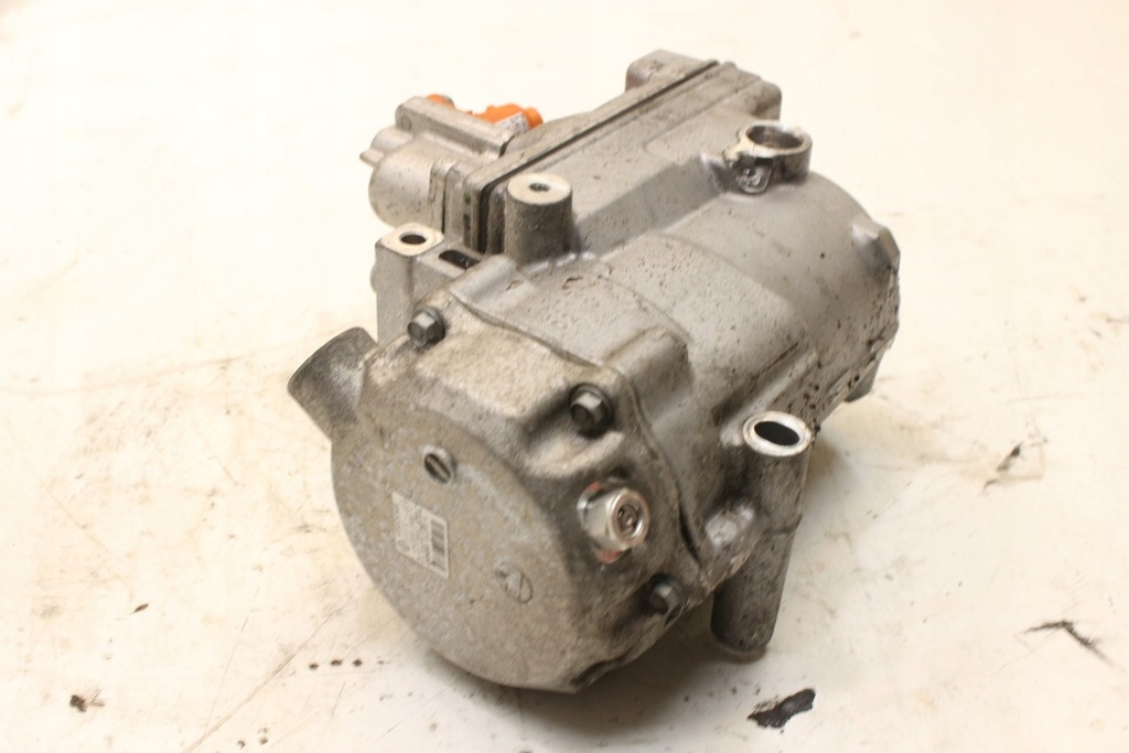 фото №8, Компресор кондиціонера 926005749r renault zoe