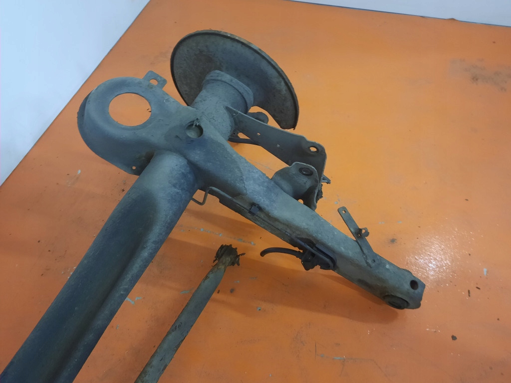 Peugeot 807 2.2 hdi 02-07 балка підвіска задній задня 4hw 10dz33 Доставка