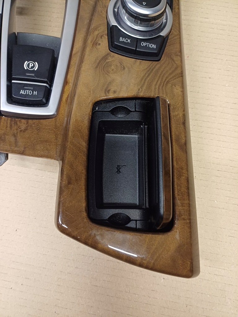 фото №5, Рамка dekor домкрата перемикання передач bmw 5 f10 f11 nr. 9206383 комплектна