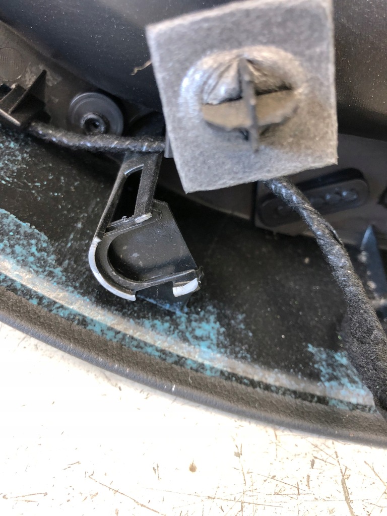 фото №8, Обшивка дверь правый задняя audi a4 b8 8k0867306