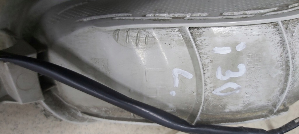 фото №10, Hyundai i30 ii лампа лівий задня w бампер 92401-2r2