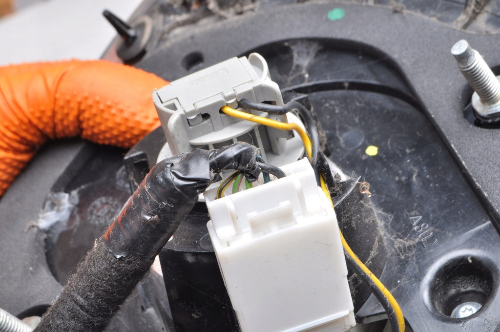 фото №8, Alfa romeo mito лампа права задня правий задня hb 3d 156085852