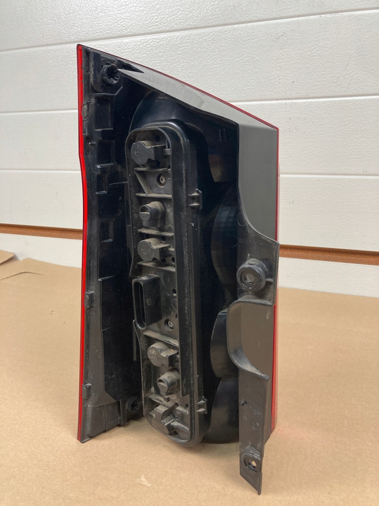 фото №6, Лампа правая задняя mercedes vito 447 a447