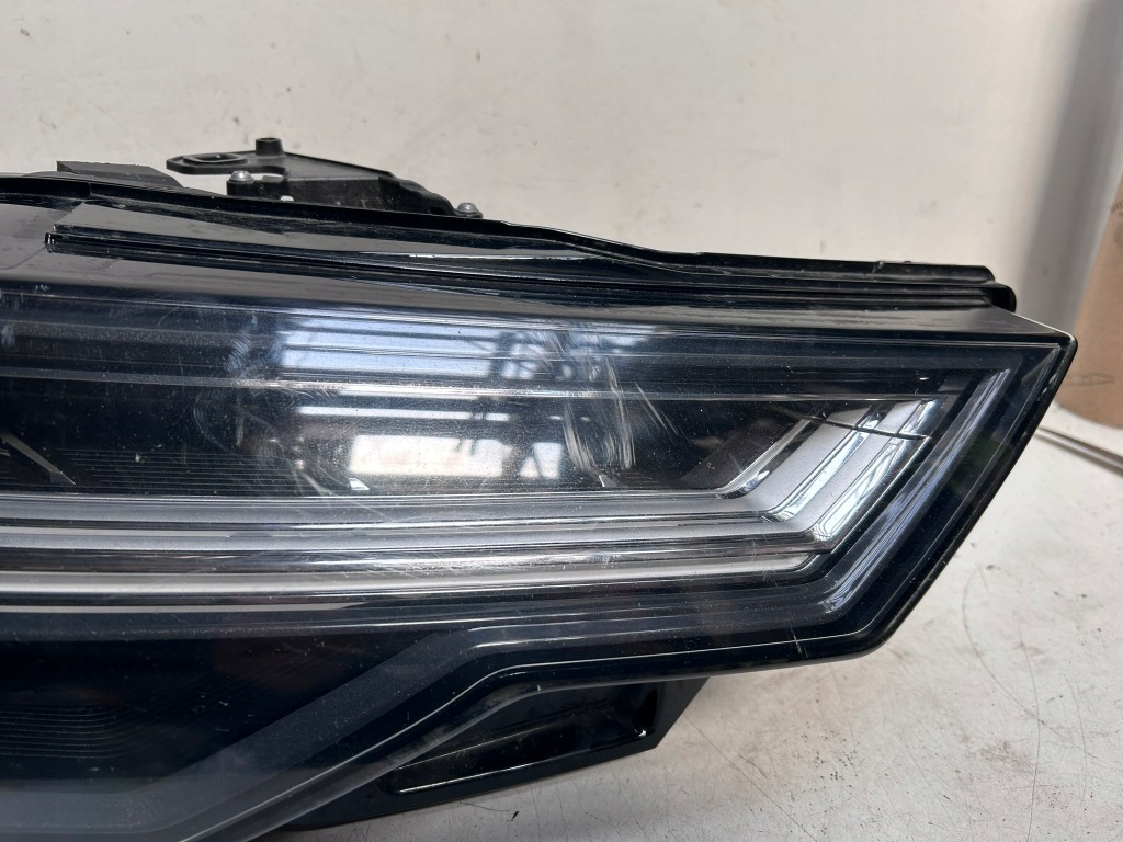 фото №2, Фара правий audi a6 c8 full led matrix