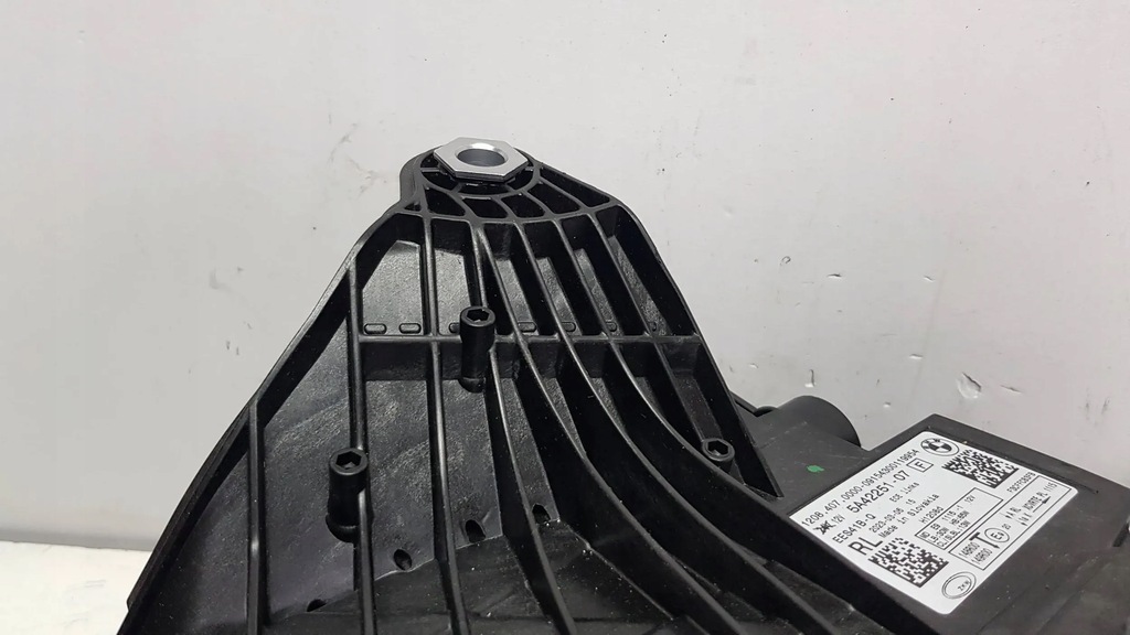 фото №8, Лампа перед левая bmw 2 active tourier full led 21-