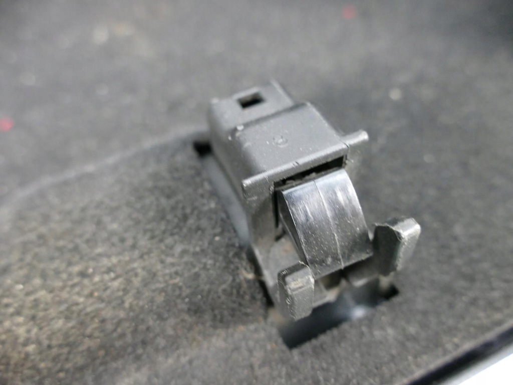 фото №7, Ford cougar бардачок пассажира полка