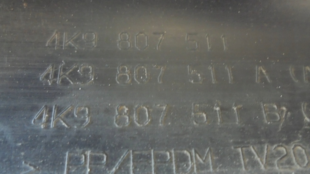 фото №7, Бампер задняя 4k9807511 audi a6 c8 kombi 4k9