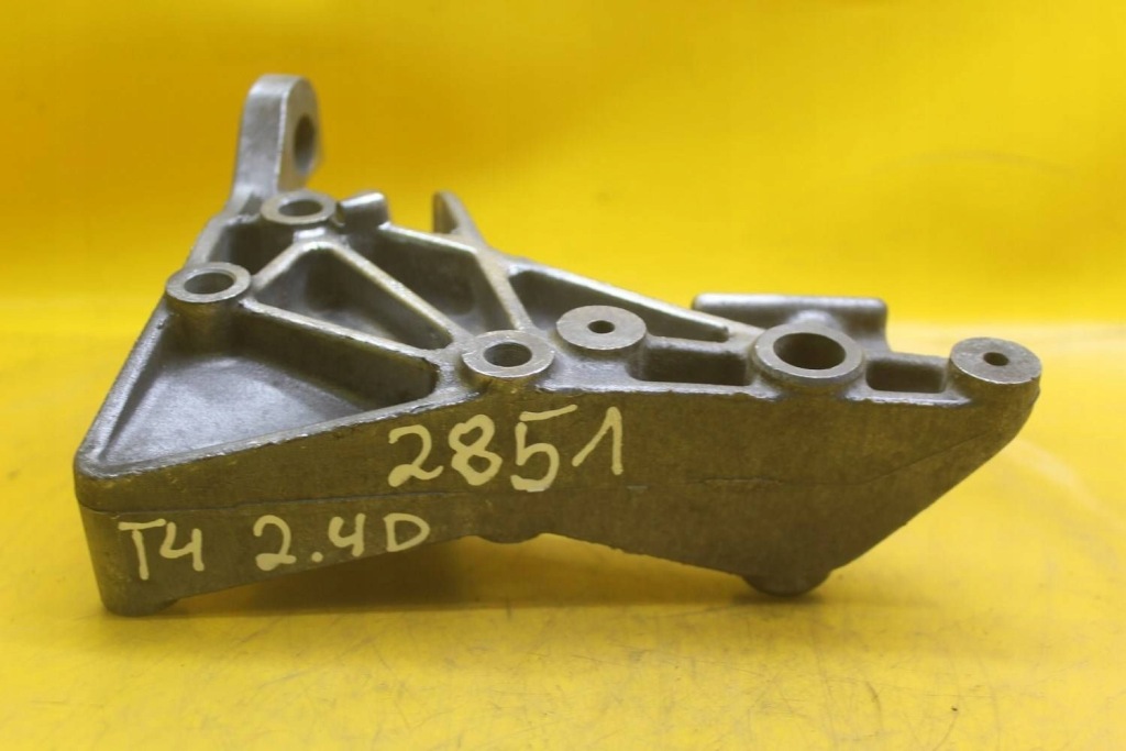 Купить Кронштейн кронштейн опора двигателя vw transporter t4 2.4 d multivan 074199207f