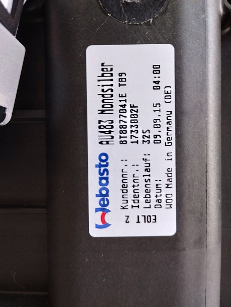 фото №8, Audi a5 8t люк 8t8877041e