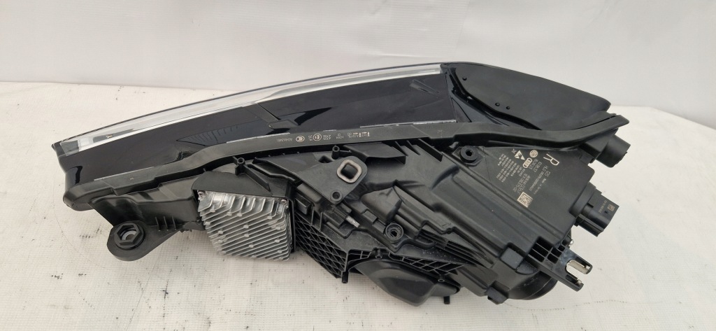 фото №4, Audi a7 s7 4k8 full led matrix kompletny лампа передняя правая