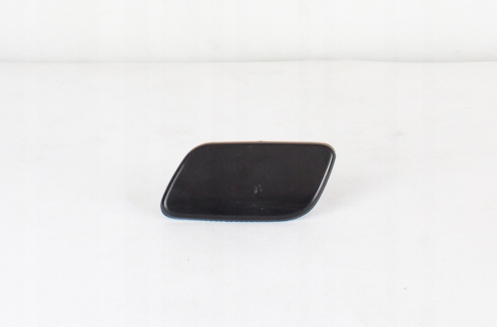 фото №1, Заглушка распылителя левая subaru forester