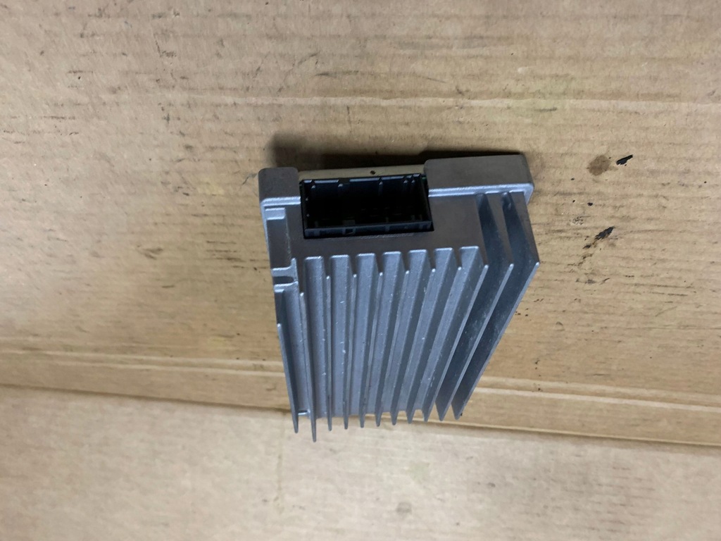 фото №1, 2013 bmw x3 f25 підсилювач 9283507