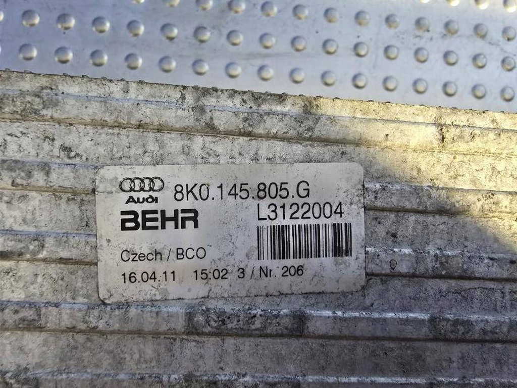 фото №9, Audi q5 sq5 a4 a5 8k0145805g радиатор воздуха интеркулер