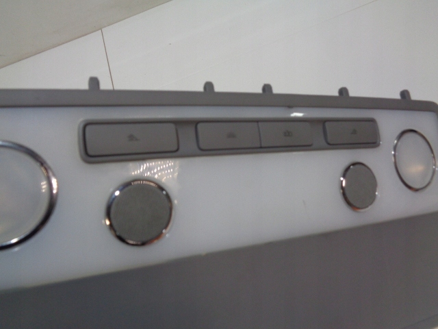 фото №12, Ліхтарі салонні vw phaeton 02-10 3d0947136a 3d0907135d