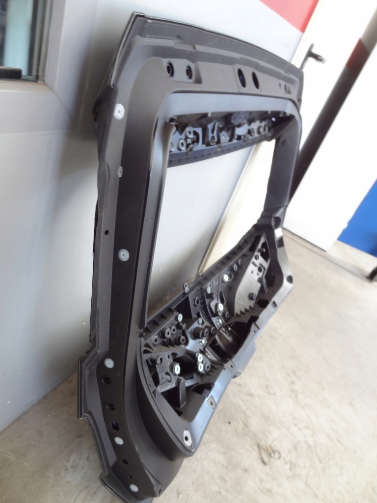 Lexus ux 250h крышка багажника багажника Оригинал