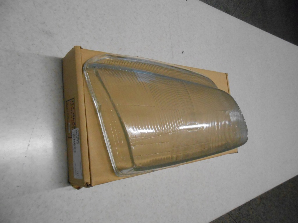 фото №1, Скло фара renault megane/scenic 95-99 праве