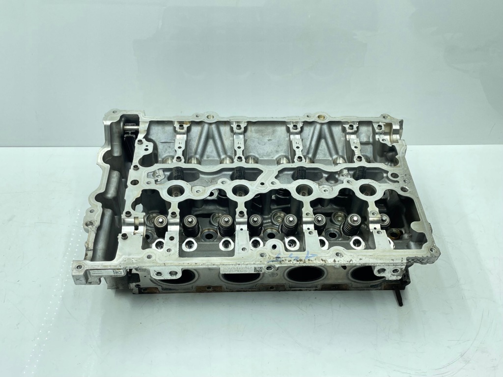 фото №1, Bmw 3 f30 f35 f31 2015 головка двигателя