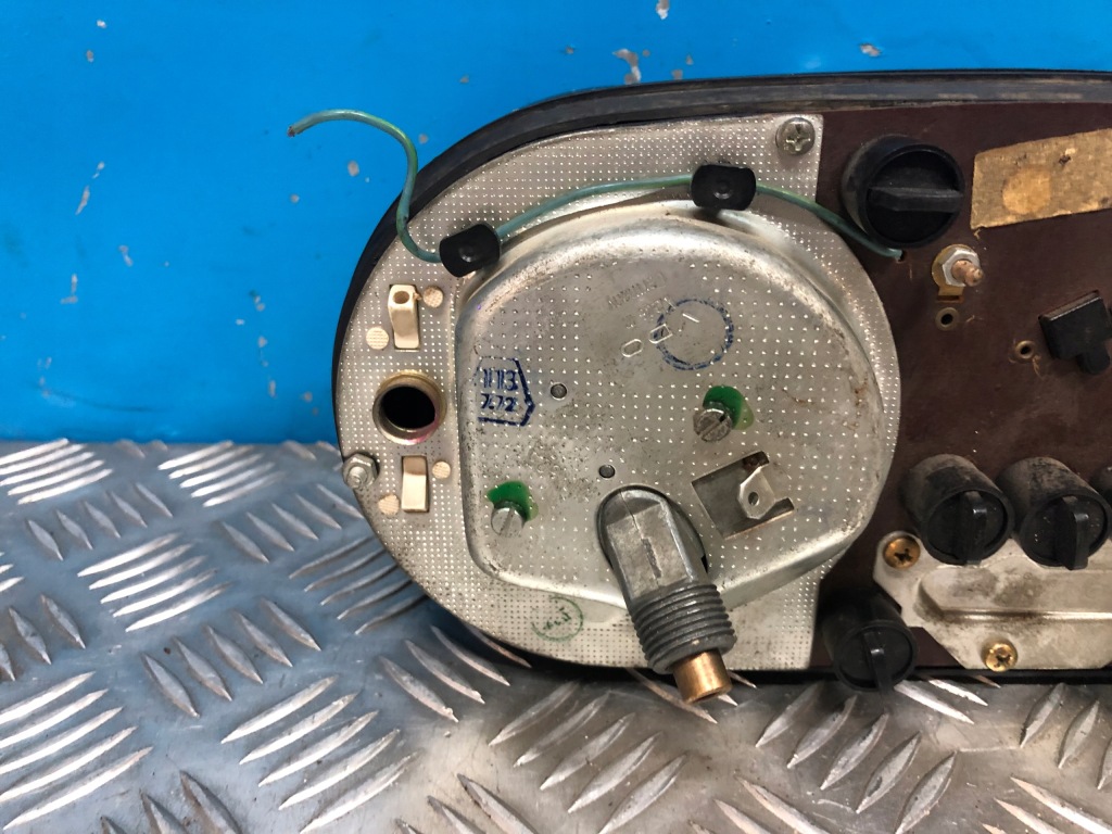 фото №7, Mercedes w114 w115 приборы счетчик europa 220км/ч