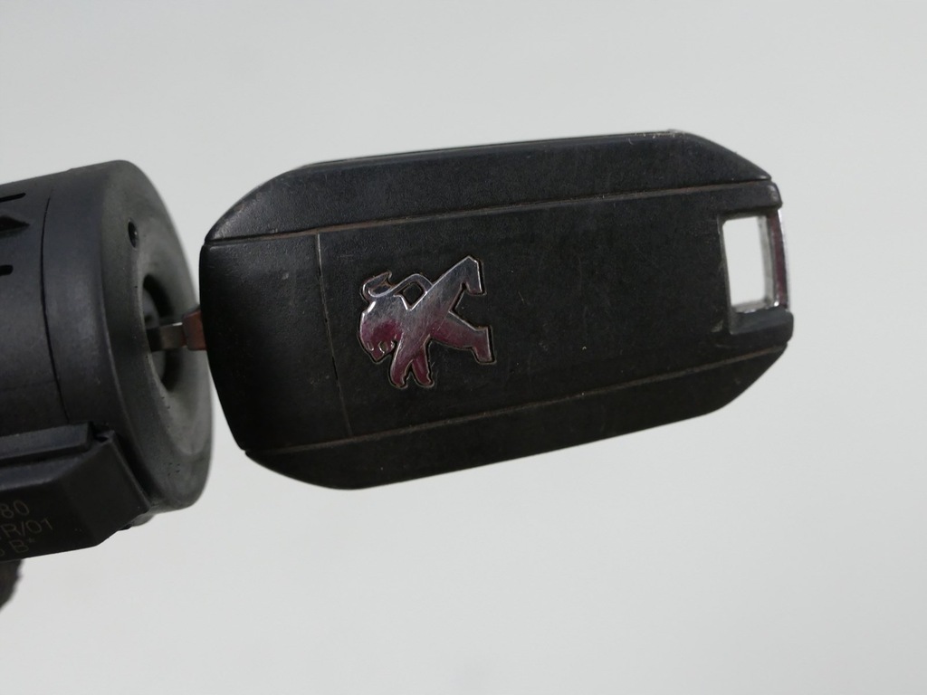 фото №10, Peugeot 208 gti lift замок запалювання з ключ ключ