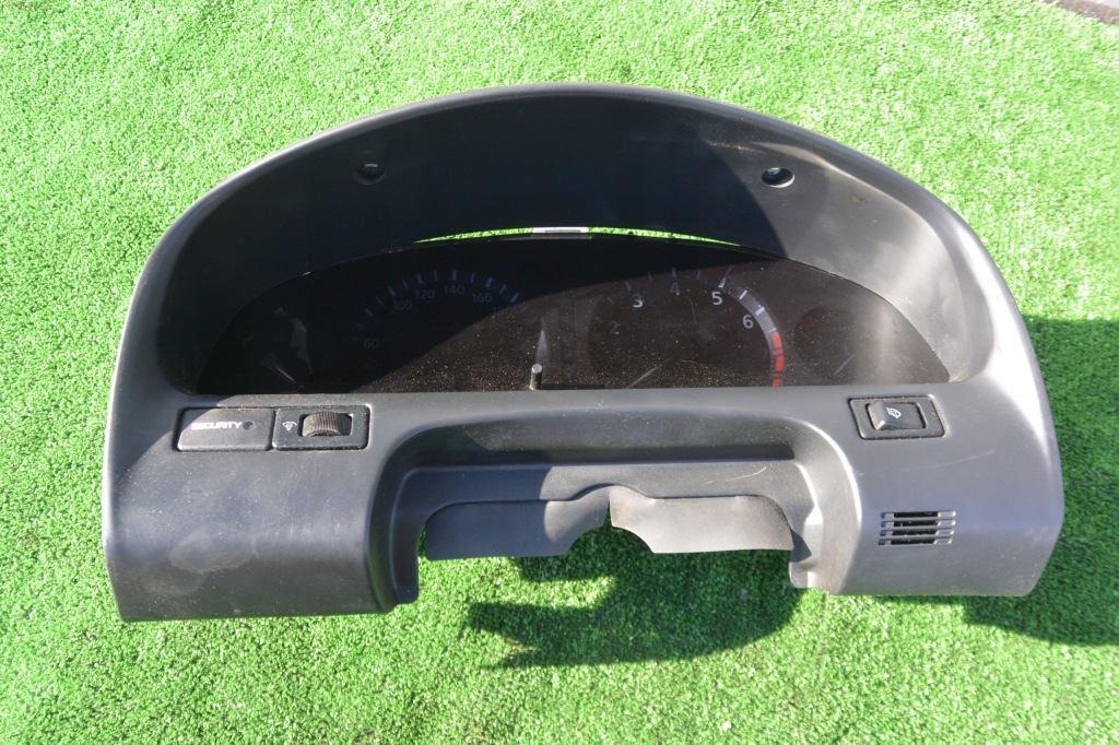 фото №1, Лічильник 3.0 автоматична коробка передач рамка nissan maxima qx a33 eu