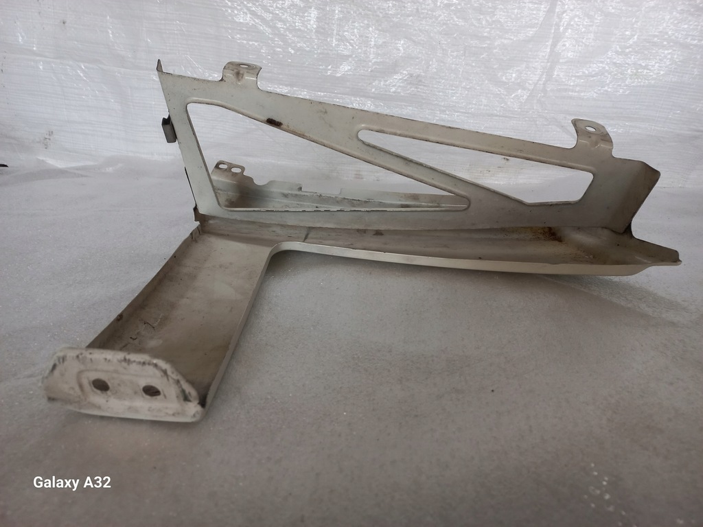 фото №8, Vw crafter молдинг pod фара левая перед целая решётка радиатора