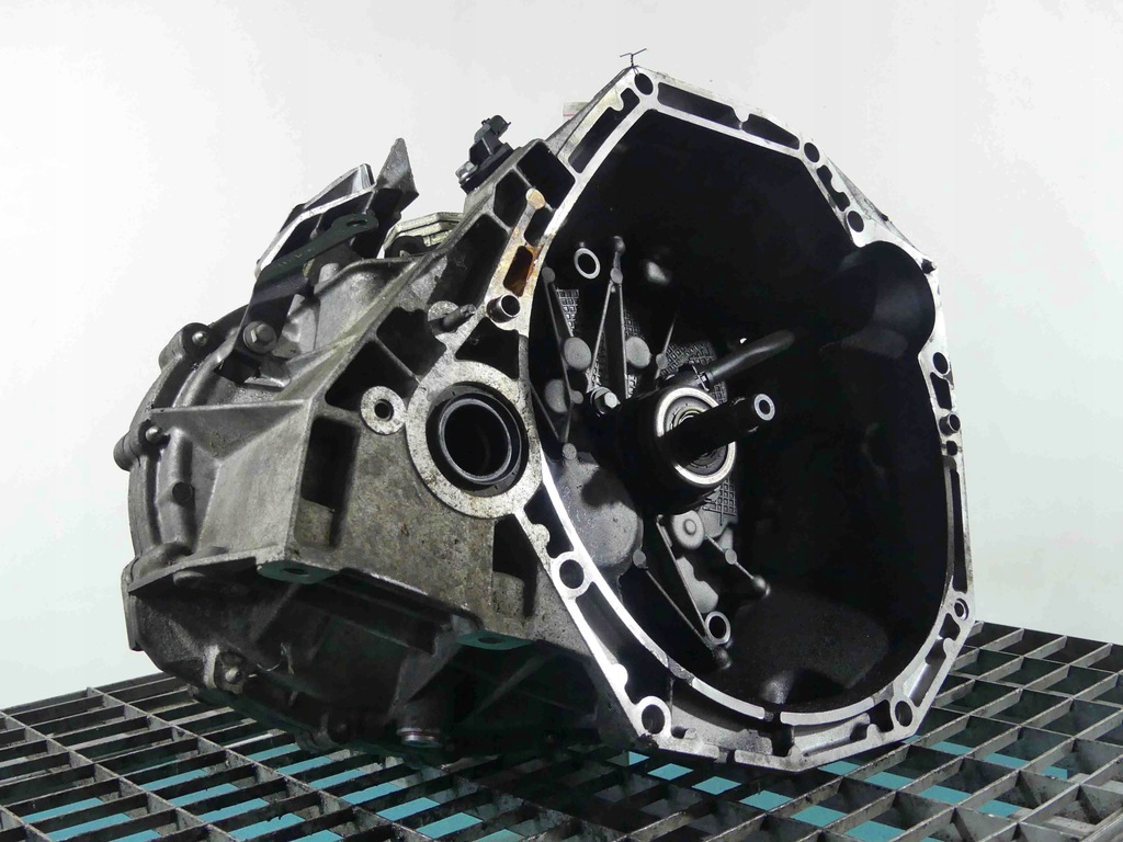 фото №1, Коробка передач передач tl4043 dacia duster i 1.5 dci 2wd