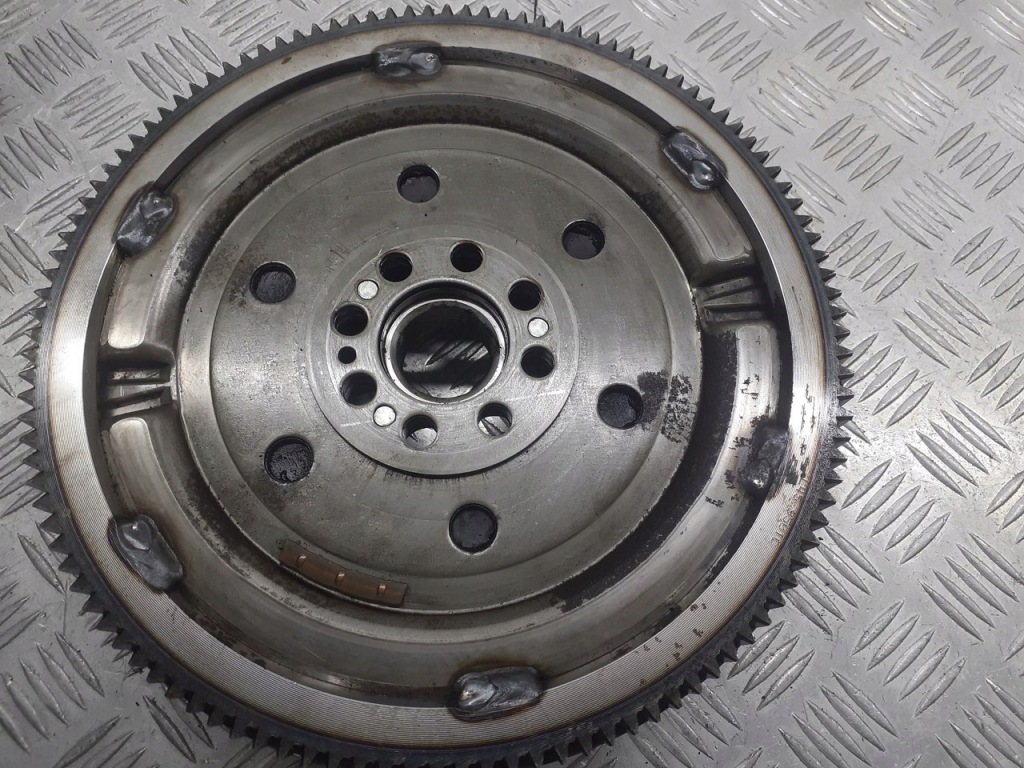 фото №2, Колесо двухмассовый двухмассовый маховик mazda 6 gh 2.2 mzr-cd r2a1-16610-b