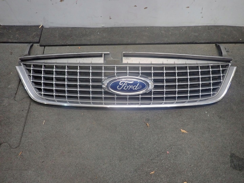 фото №1, Решётка радиатора ford mondeo mk4 2007-2011 7s71-8200d