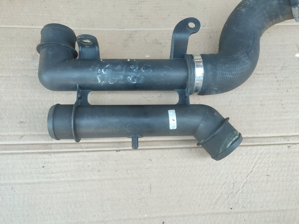 фото №4, Citroen c5 iii труба шланг повітря 1.6 hdi