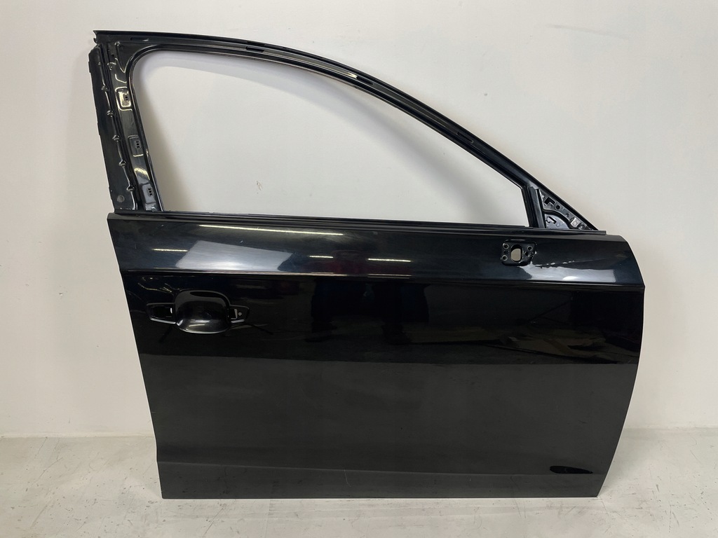 фото №1, Дверь передние правое audi a3 8v hb