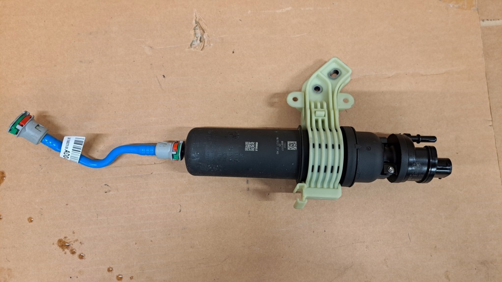 фото №8, Bmw 4 g26 420dx xdriv m-pakiet корпус фільтра пального 72424519 nowa